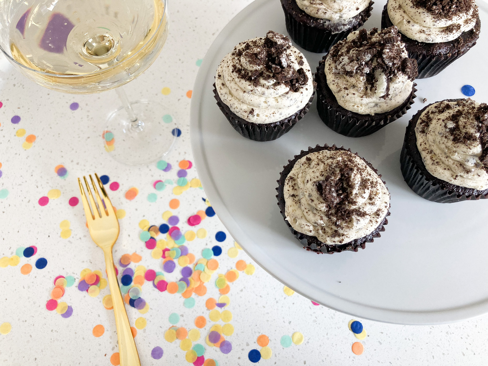 Cookies and Cream Cupcakes 