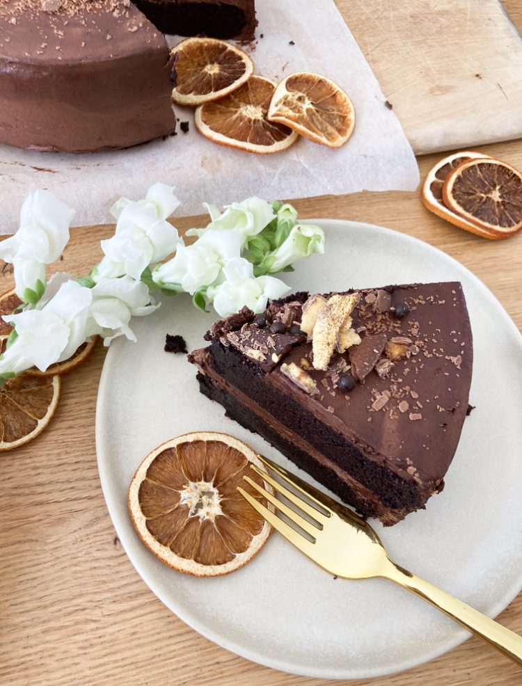Chocoholic-cake-kit_00006 Custom Cake Kits | crumbs & confetti